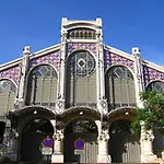 Plaza Redonda Center