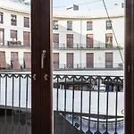Plaza Redonda Center